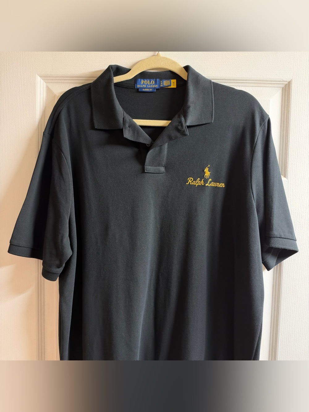 NWOT Ralph Lauren Men’s Black Polo Short with Gold Logo (rare) XL